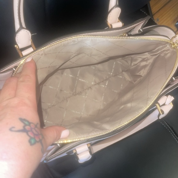 Michael Kors blush pink bag - Picture 6 of 14